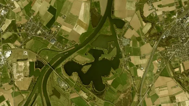 Aerial view of Asseltse Plassen