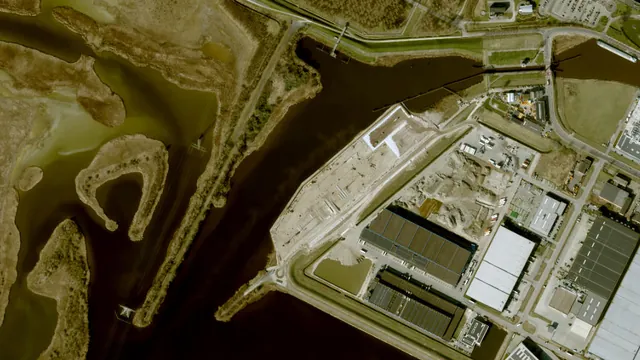 Luchtfoto van Buitenhaven