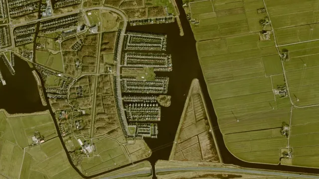 Luchtfoto van Hempenserwielen