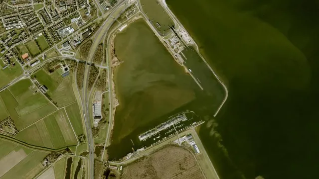 Luchtfoto van Hofmanshaven|Zuiderhaven