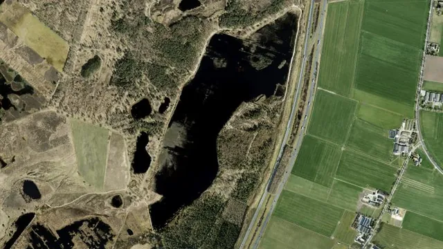 Luchtfoto van Holtveen