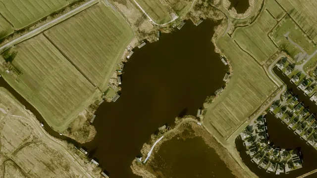 Luchtfoto van Kleine Potten