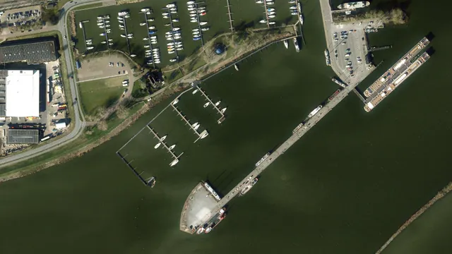 Luchtfoto van Krabbershaven