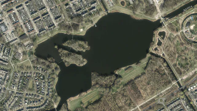 Luchtfoto van Leeghwaterplas
