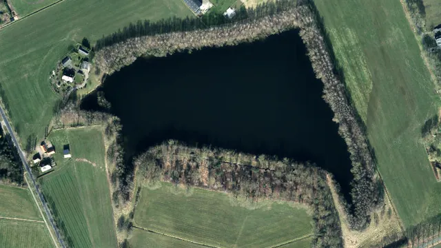 Luchtfoto van Linderplas