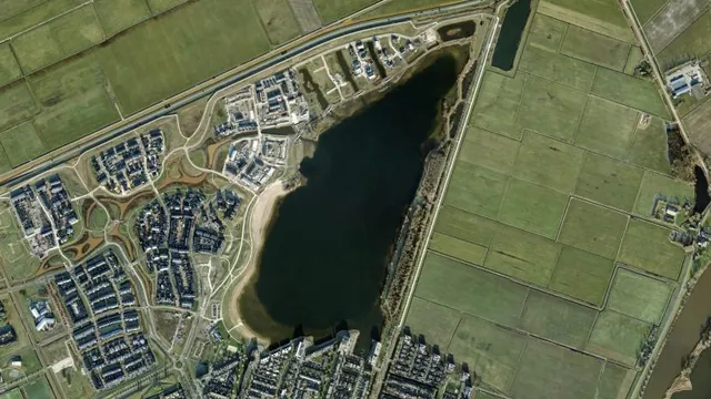 Luchtfoto van Milligerplas