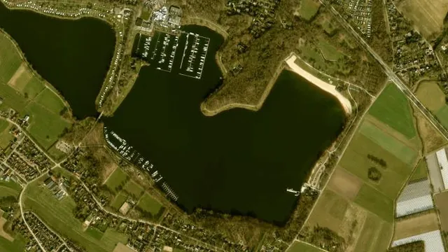 Luchtfoto van Mookerplas