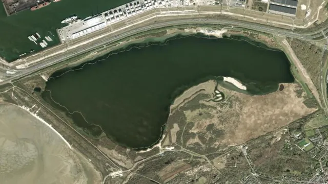 Luchtfoto van Oostvoornse Meer