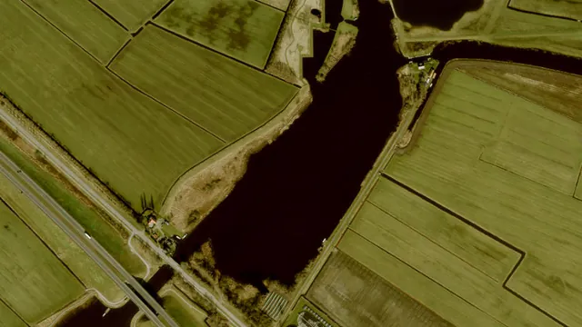 Luchtfoto van Oudeweg