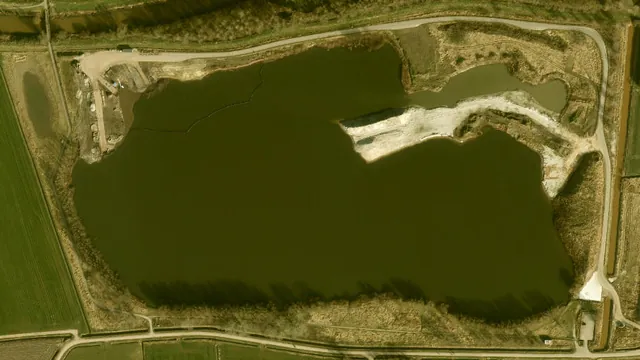 Luchtfoto van Put van Caron