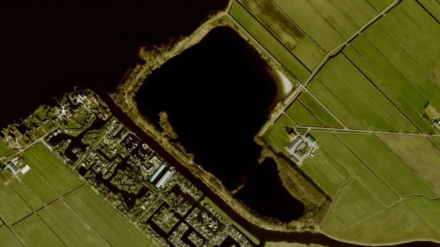 Luchtfoto van Put van Nederhorst