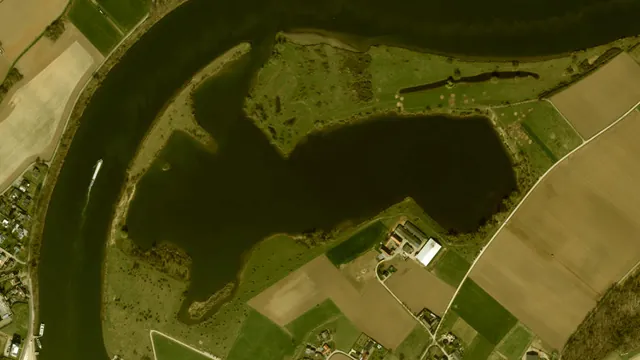 Luchtfoto van Rijkelse Bemden