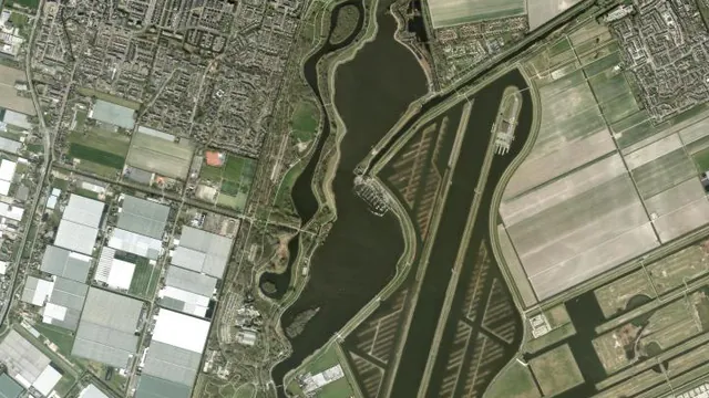 Luchtfoto van Rottemeren