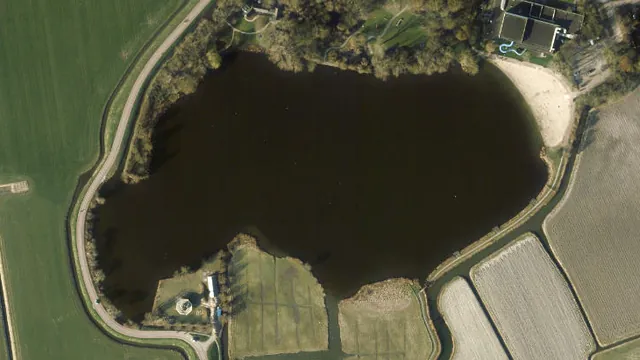 Luchtfoto van Schagerwiel