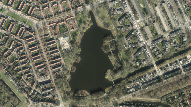 Luchtfoto van Schellingwouderbreek