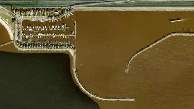 Luchtfoto van Schokkerhaven