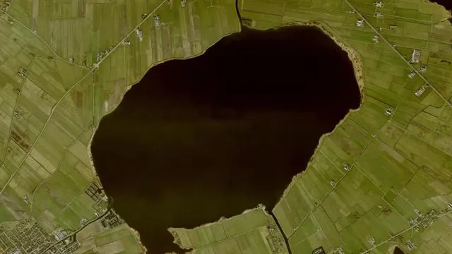 Luchtfoto van Slotermeer