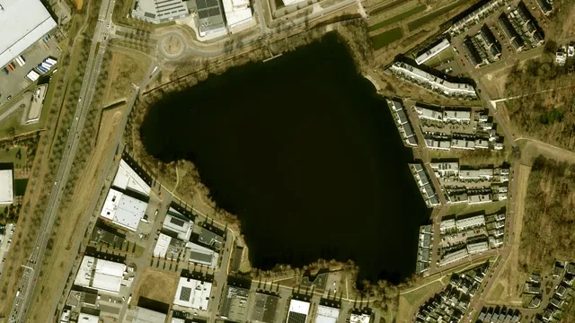 Luchtfoto van Surfplas