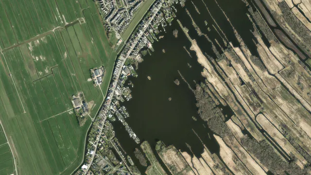 Luchtfoto van 't Wije