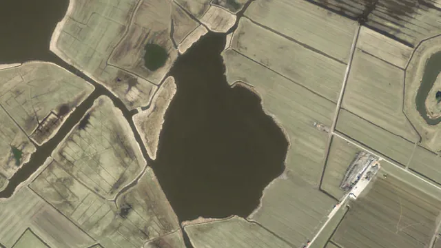 Luchtfoto van Vroonmeer