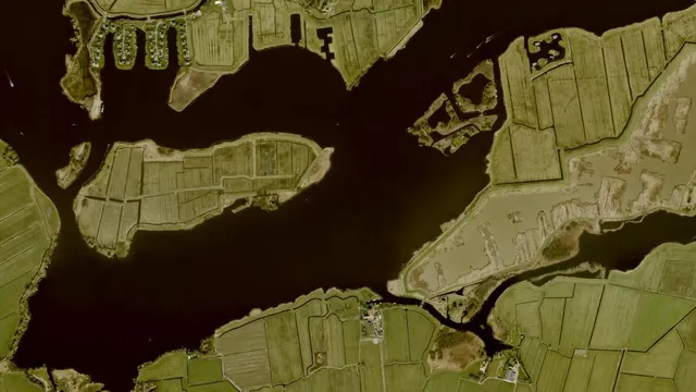 Luchtfoto van Wijde Ee