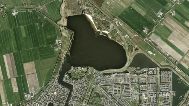 Luchtfoto van Zoetermeerse Plas